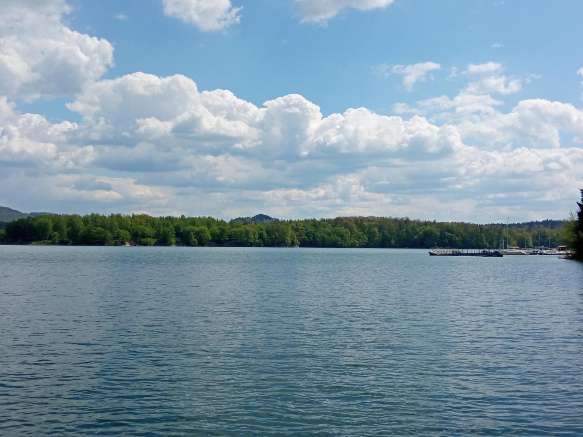 Jacht Elektryczny Bez Patentu Solina  Exterior foto